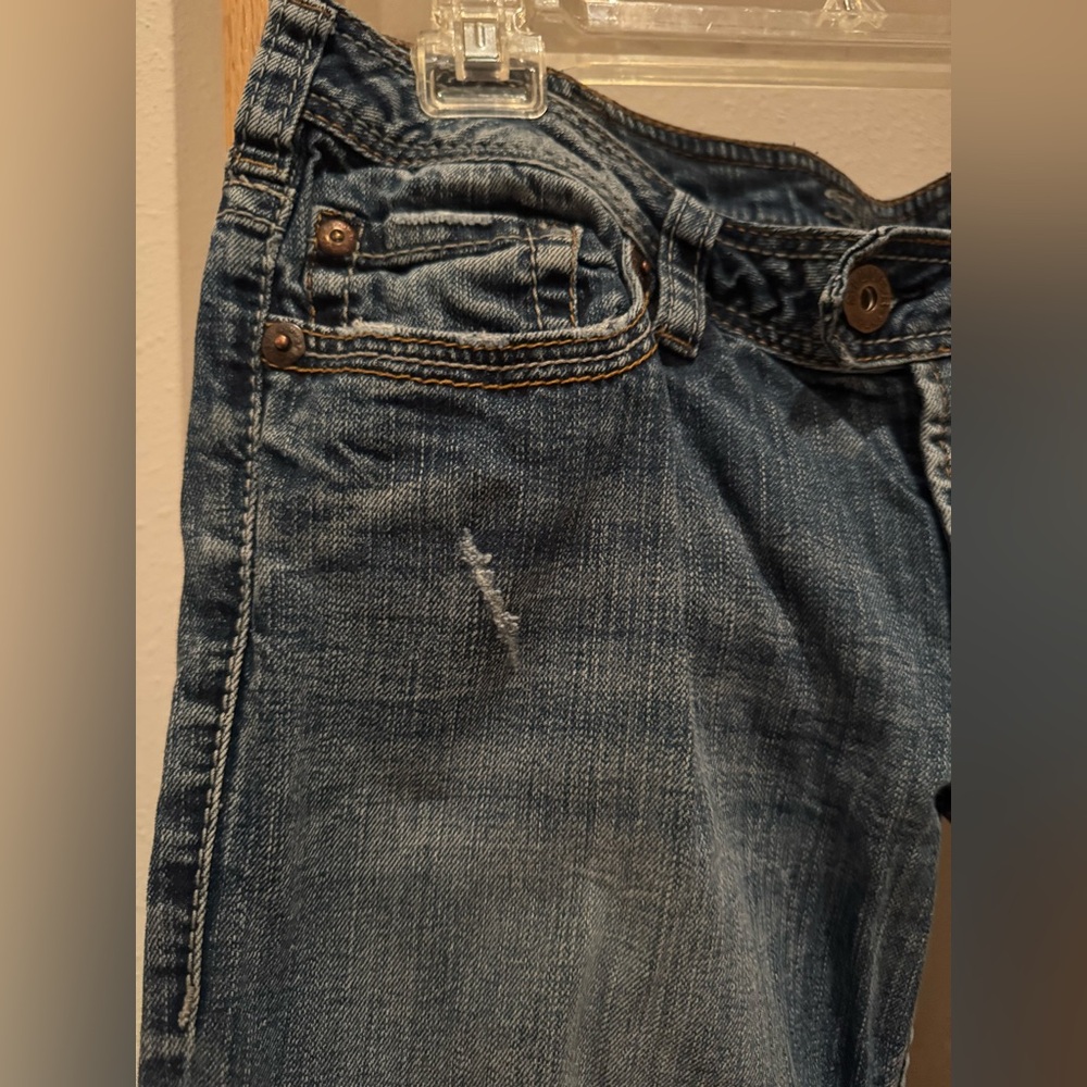 Tuesday Silver Jeans Dark Blue Distressed Straight/Flare Leg Women's Jeans - Picture 4 of 13